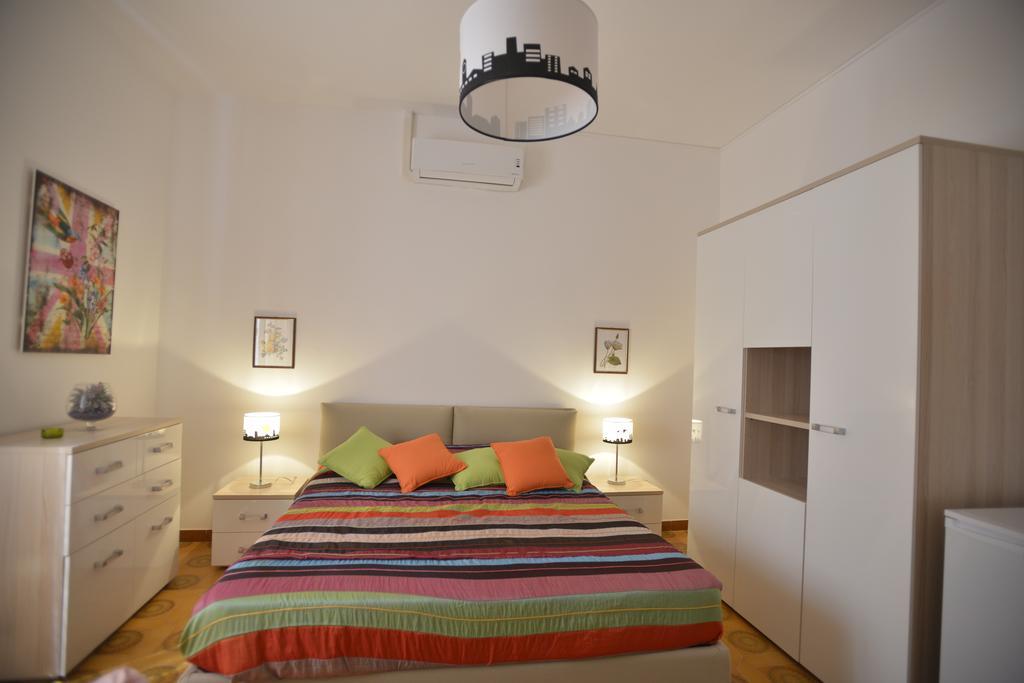 Liberty Guest House Alghero Buitenkant foto